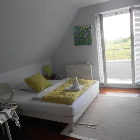 Au Coeur Du Vignoble Bed & Breakfast *